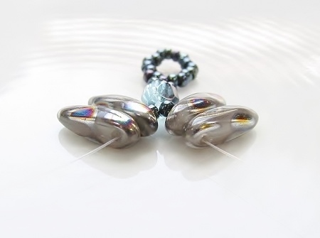 Damselfly pendant - add daggers